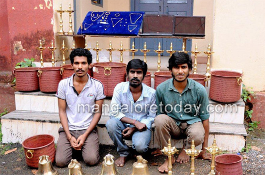  Pandeshwar cops arrest 3 thieves